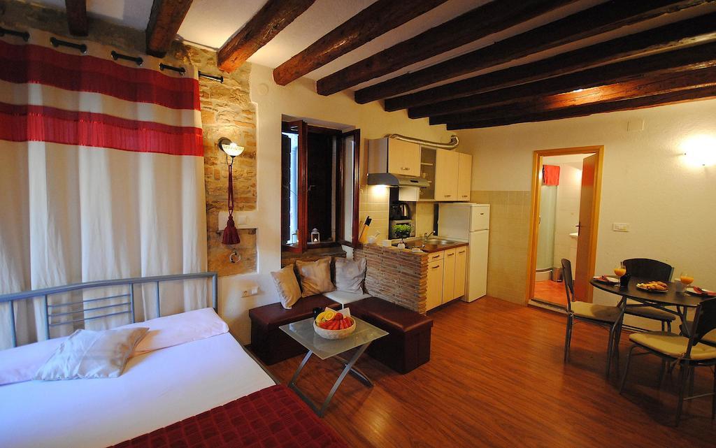 Guesthouse Ancient Stone Rovinj Pokój zdjęcie