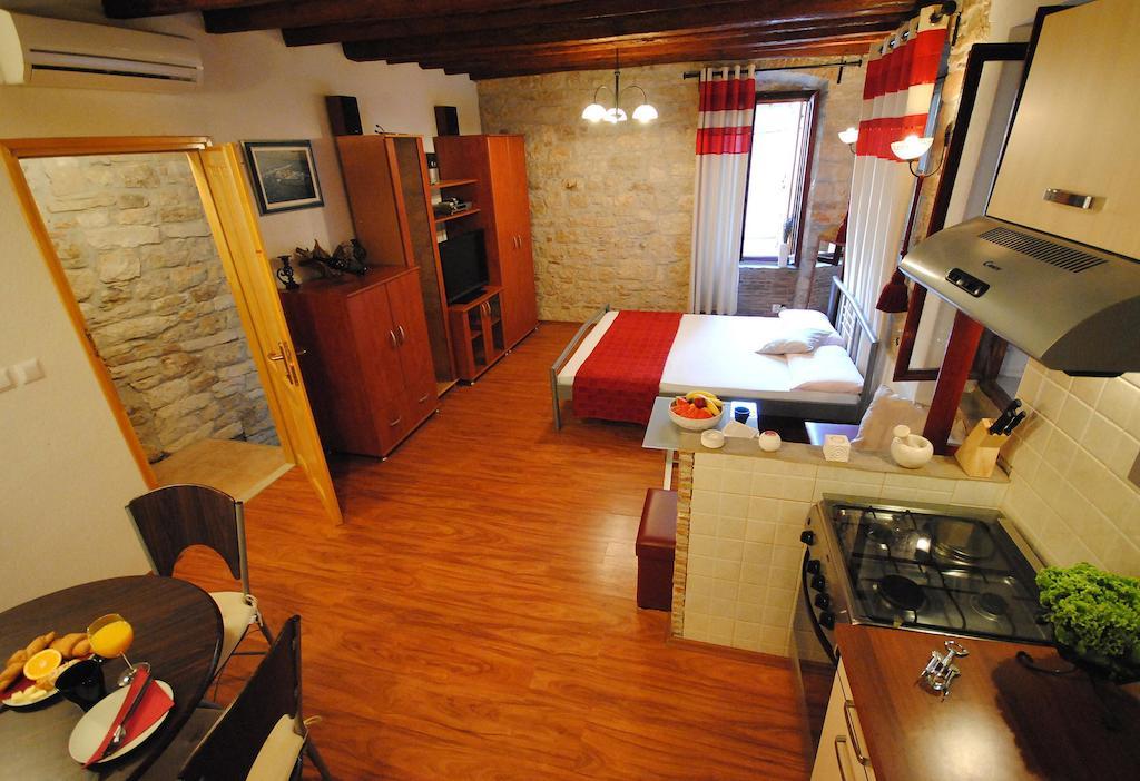 Guesthouse Ancient Stone Rovinj Pokój zdjęcie