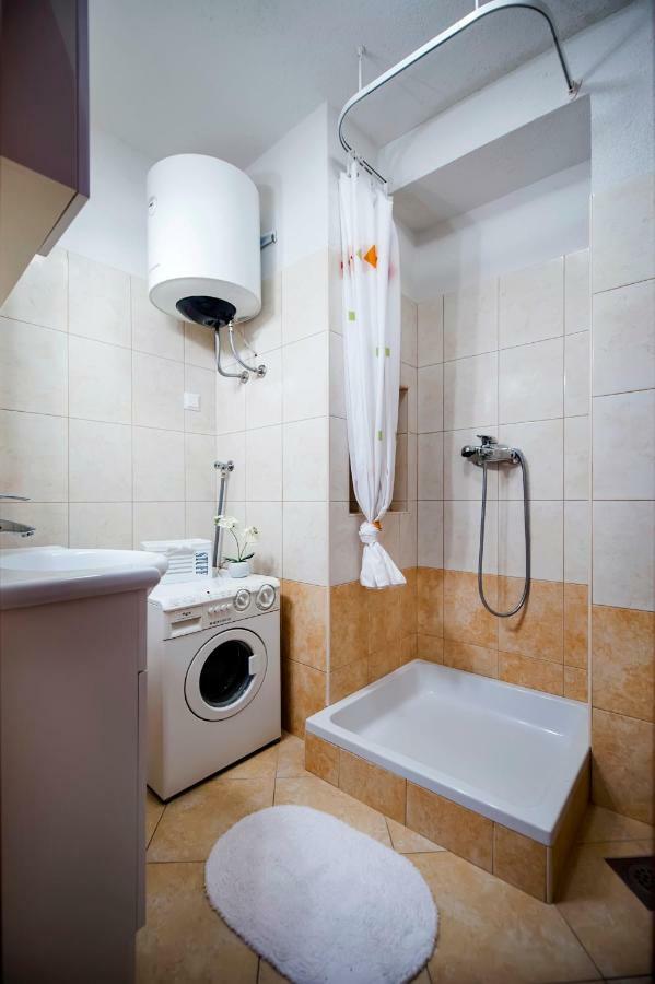 Guesthouse Ancient Stone Rovinj Zewnętrze zdjęcie
