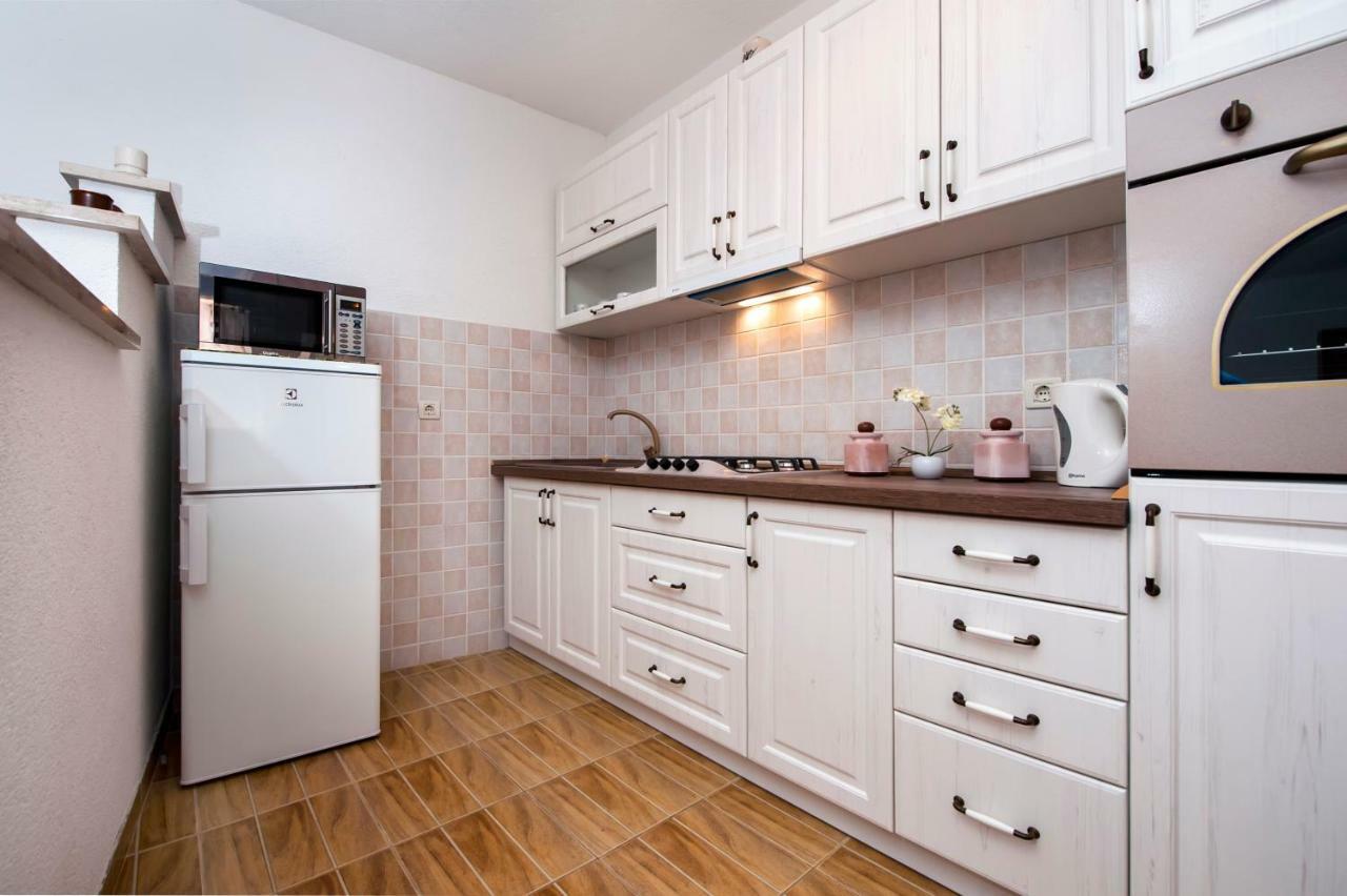 Guesthouse Ancient Stone Rovinj Zewnętrze zdjęcie