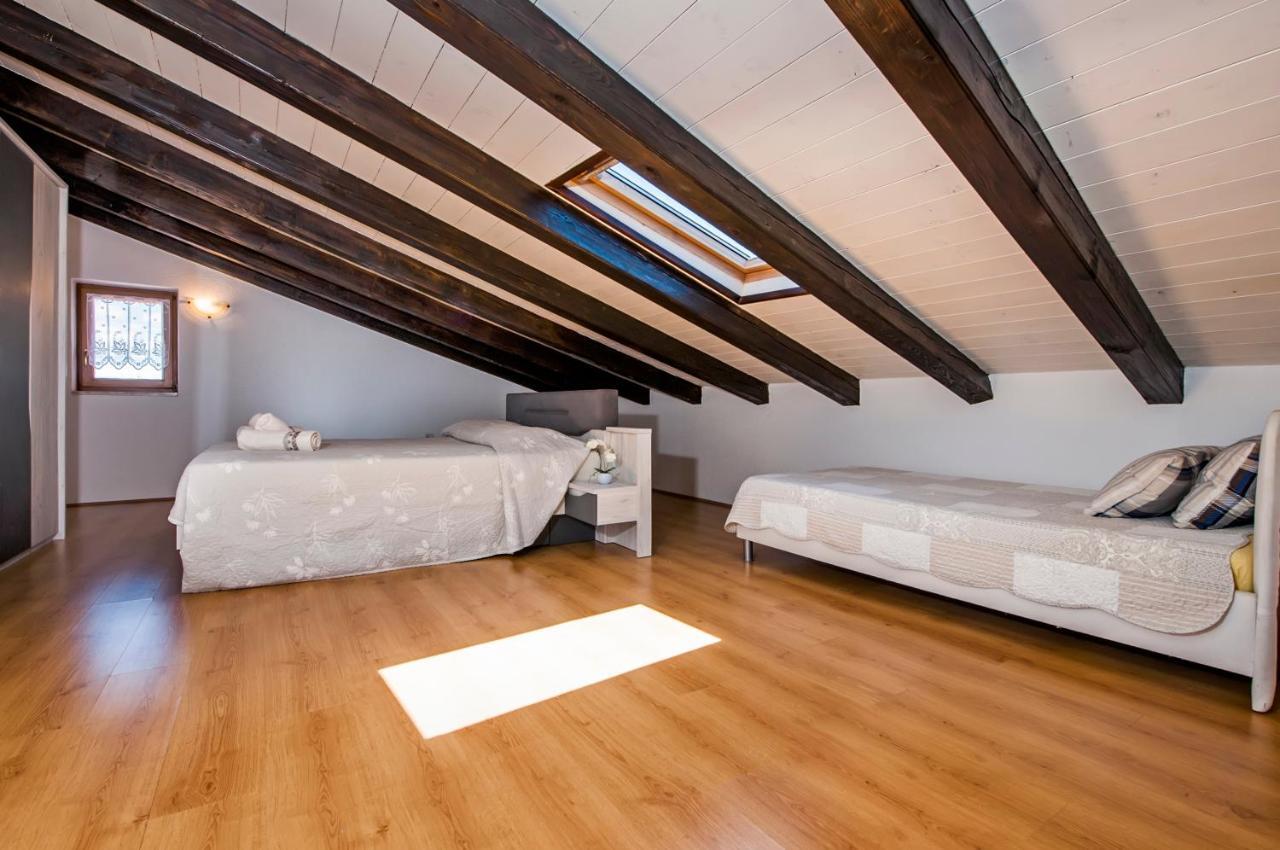 Guesthouse Ancient Stone Rovinj Zewnętrze zdjęcie