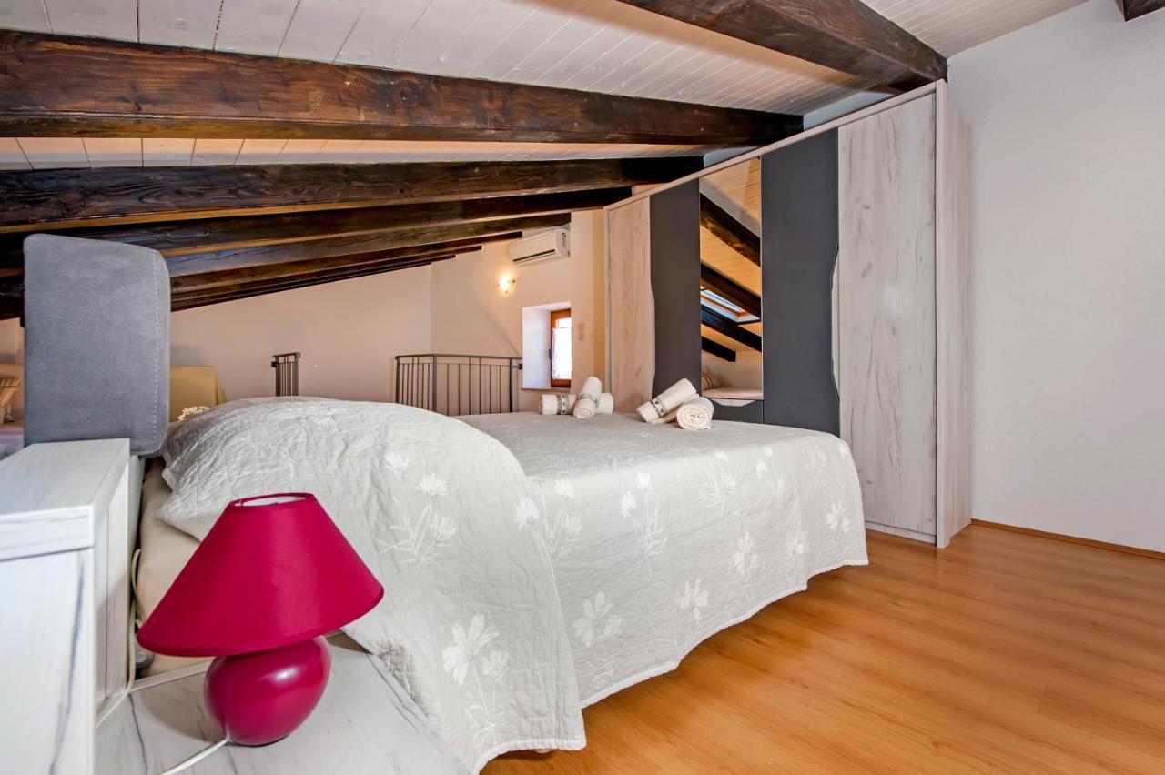 Guesthouse Ancient Stone Rovinj Zewnętrze zdjęcie